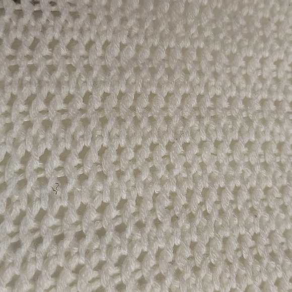 Design Lab knitted and Fluffy Sweater - Picture 4 of 6